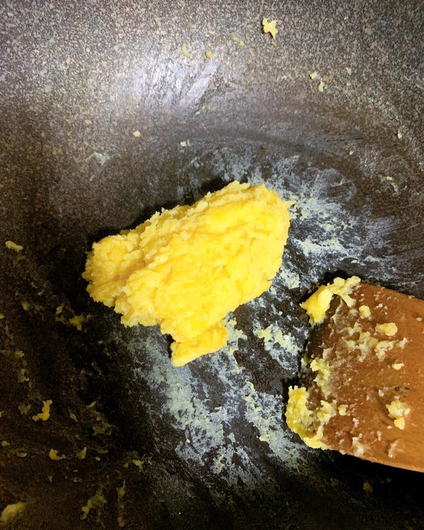 奶黄馅儿和奶黄包