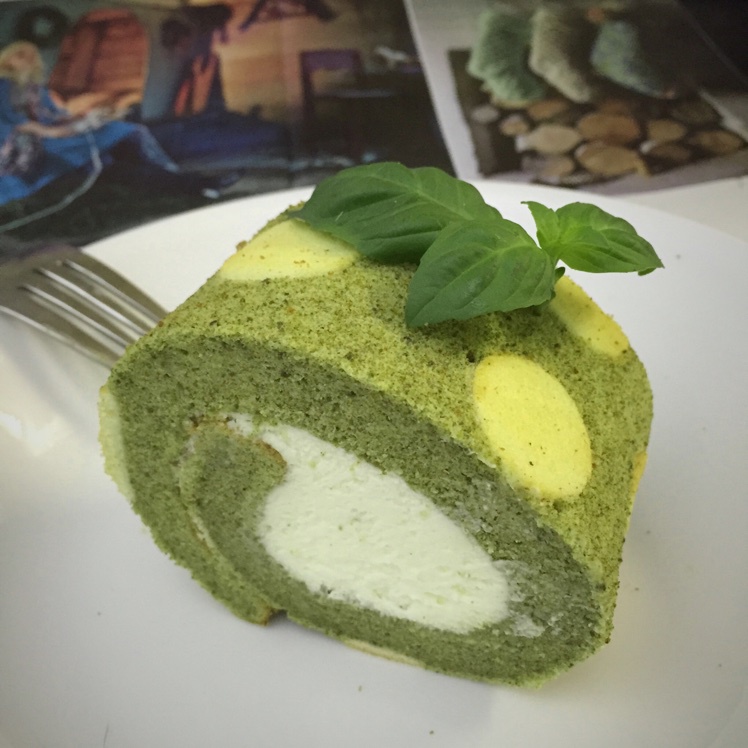 抹茶波点蛋糕卷