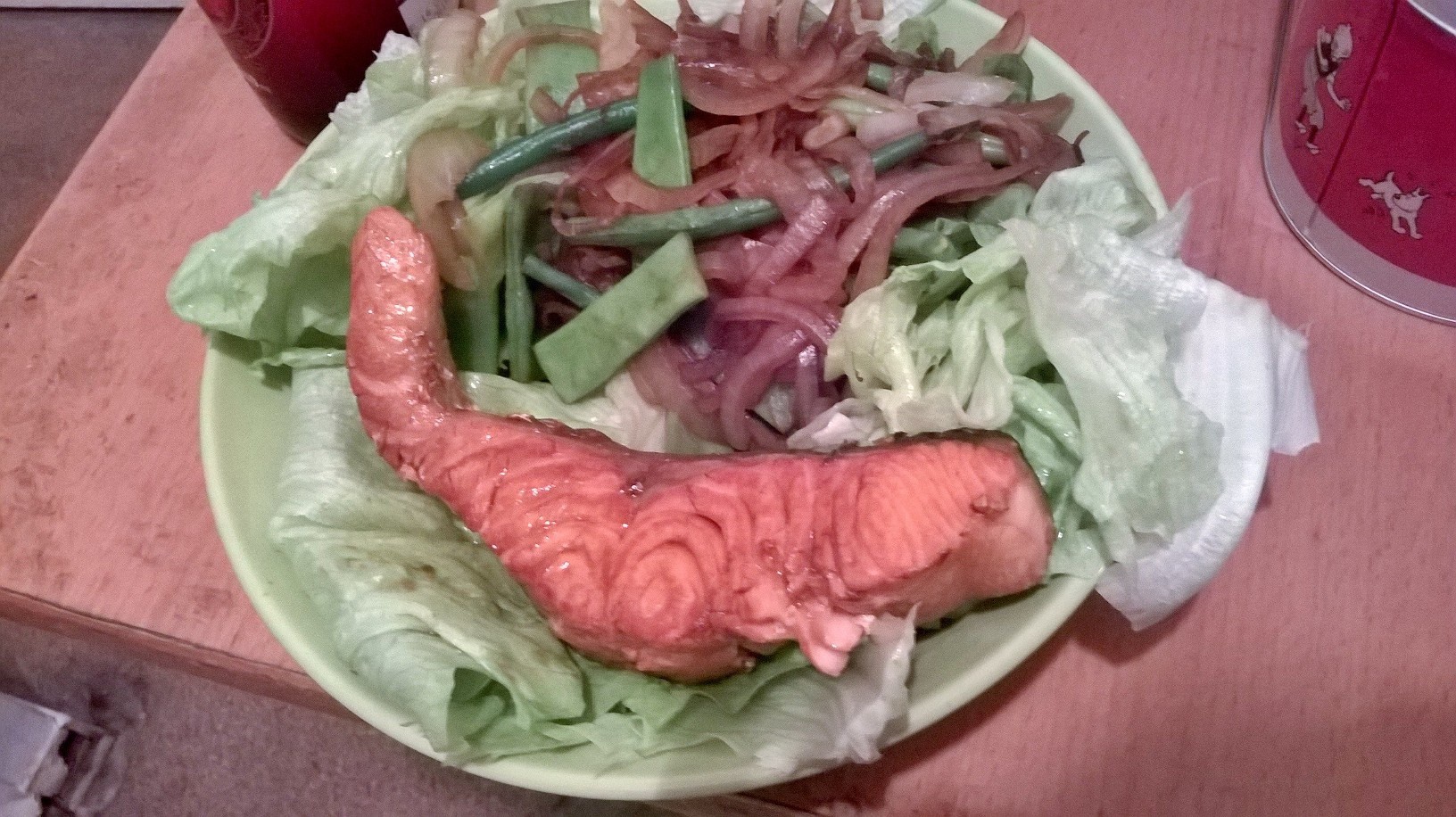 香煎三文鱼（Saumon à l'unilatéral, sauce soja）