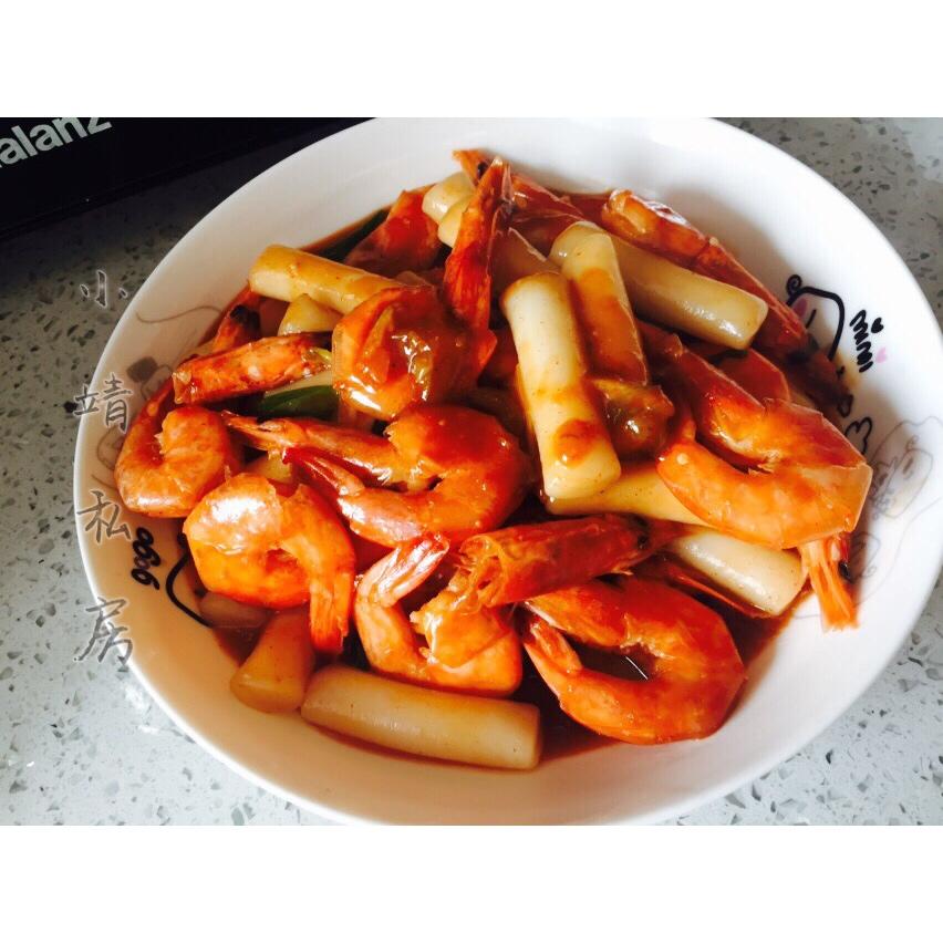 甜心靖靖做的油焖大虾煮年糕