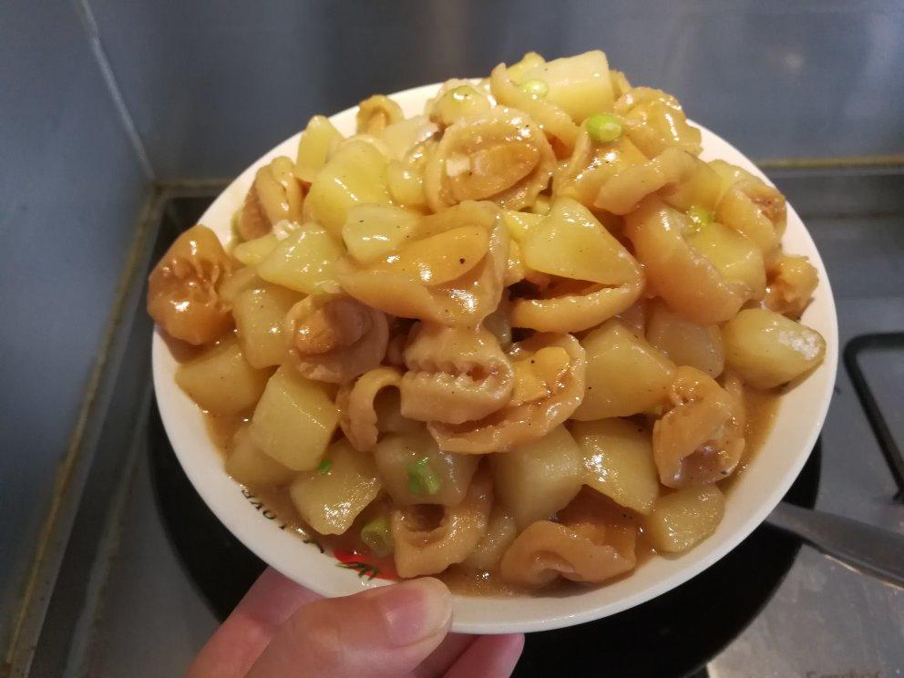 鲍鱼炖土豆