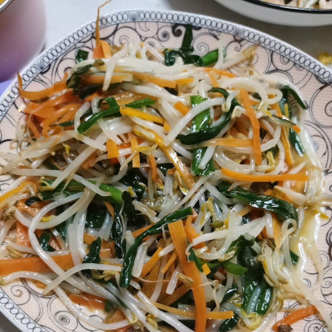 韭菜炒豆芽