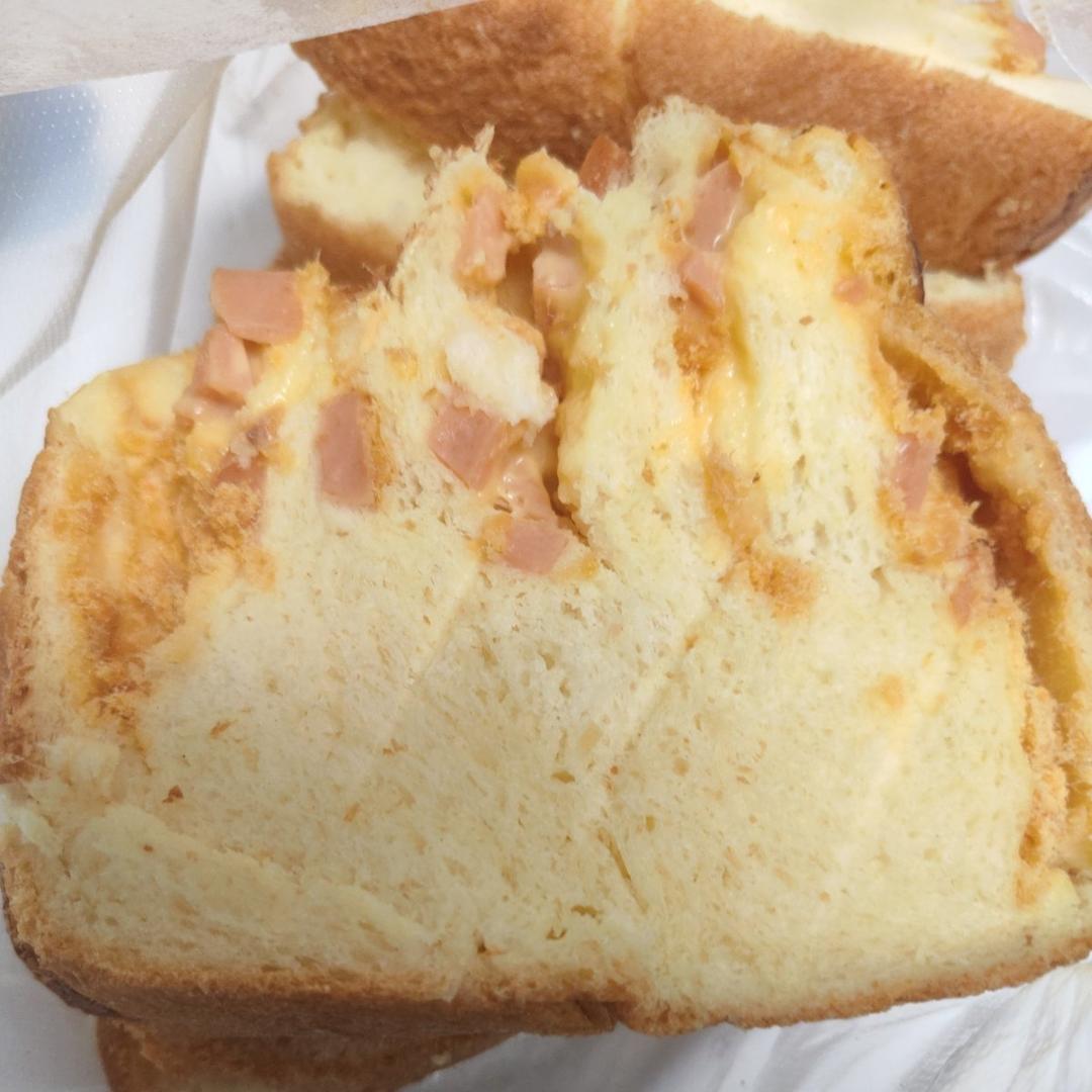 芝士火腿面包