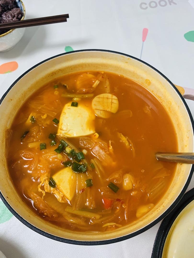 辣白菜豆腐汤
