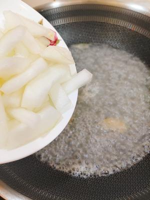 简单清甜快速汤 《沙虫冬瓜蛋花汤》的做法 步骤5