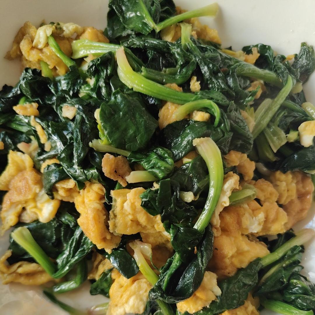 菠菜炒鸡蛋