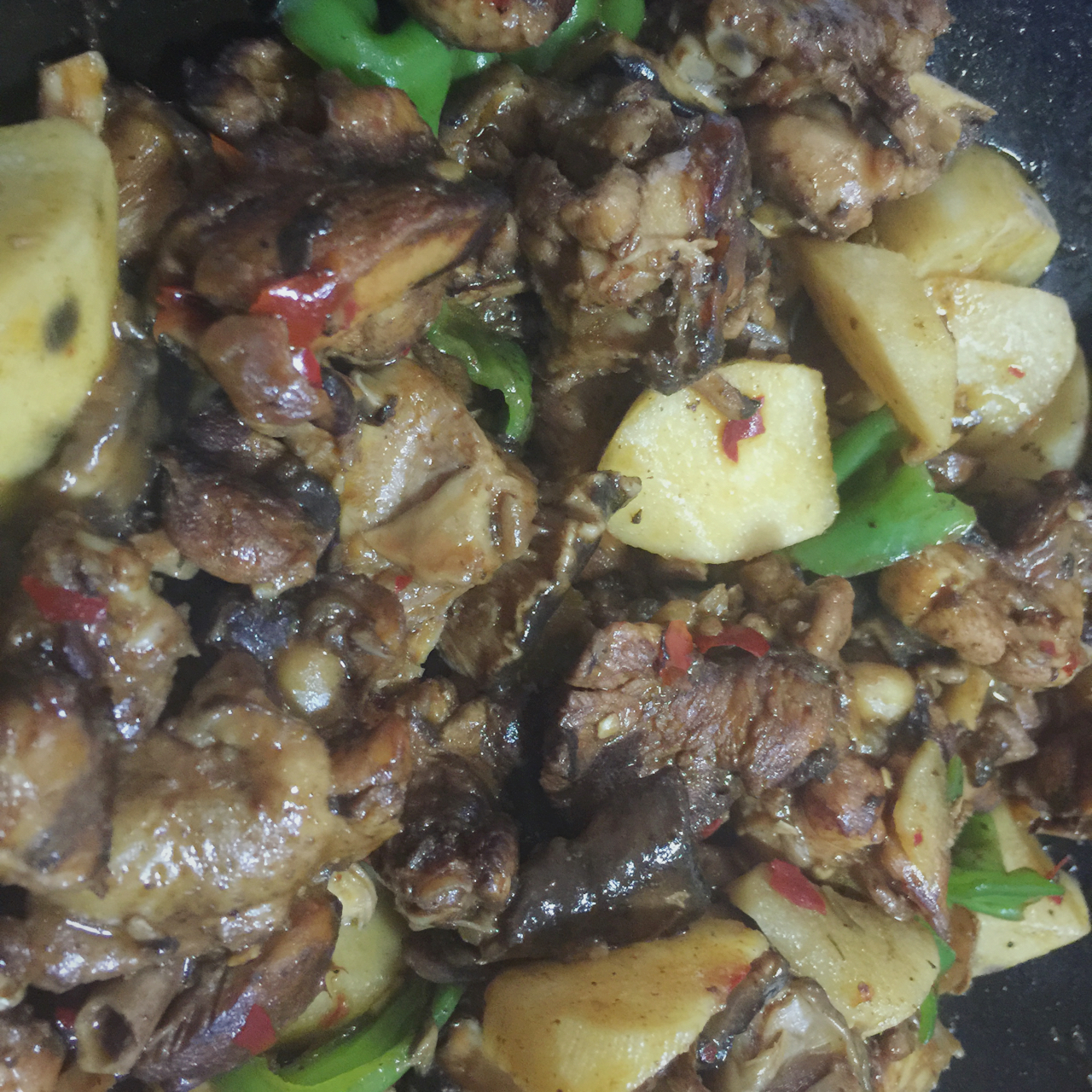 黄焖鸡米饭