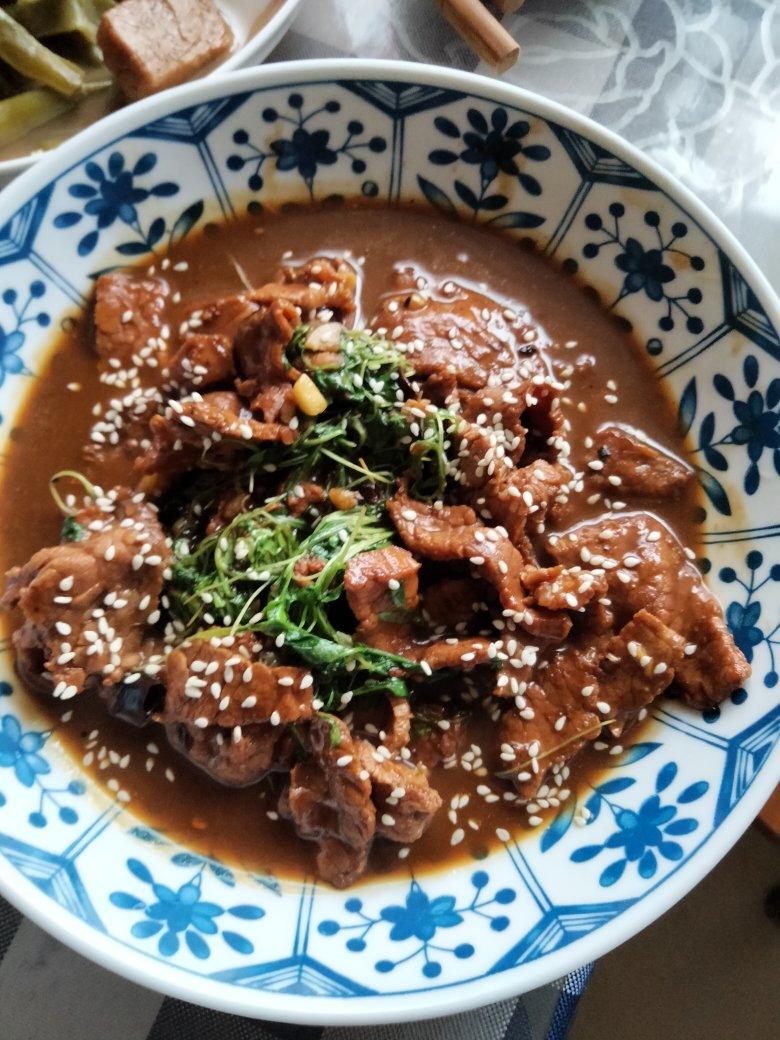 香菜牛肉