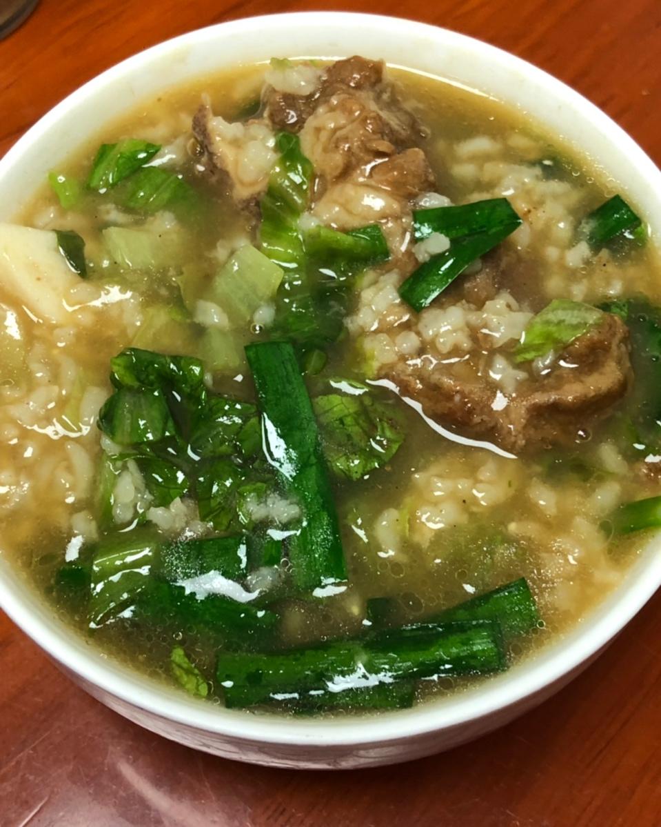 电饭煲 香芋排骨粥电饭锅版 cindyzhang_做的香芋排骨粥电饭锅版