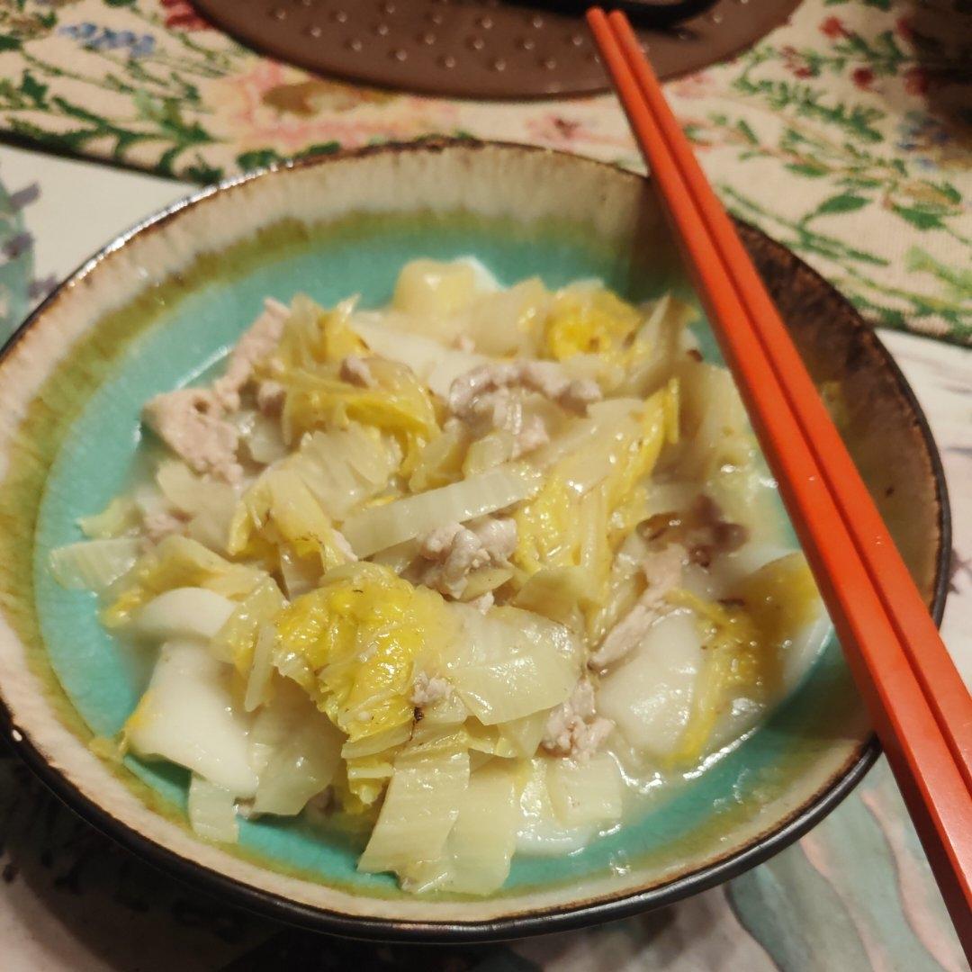 小时候的味道—白菜肉丝年糕（烂糊肉丝炒年糕）