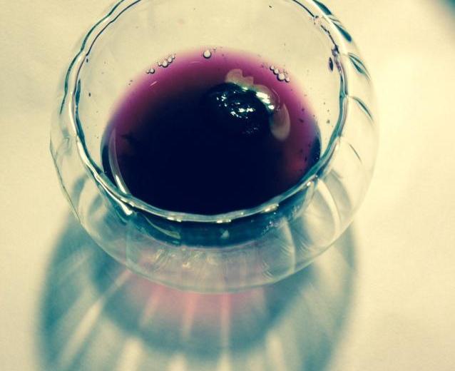 自制甜蜜蓝莓酒的做法