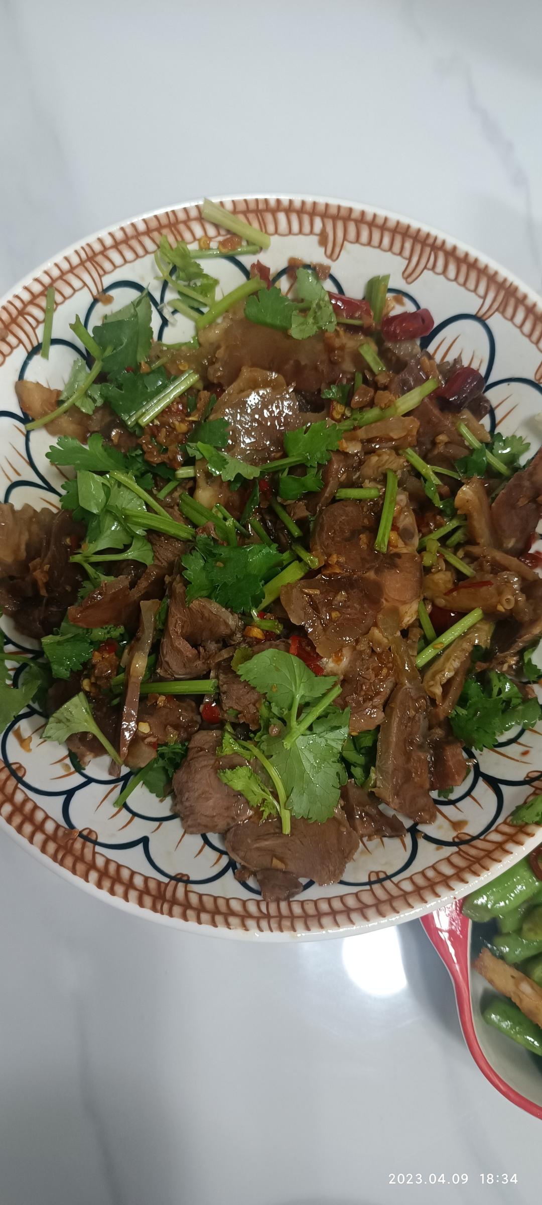 凉拌牛肉