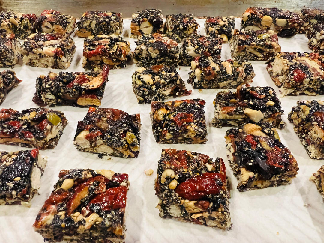 麦芽糖版营养糕（红枣，核桃，黑芝麻，枸杞，花生，红糖）