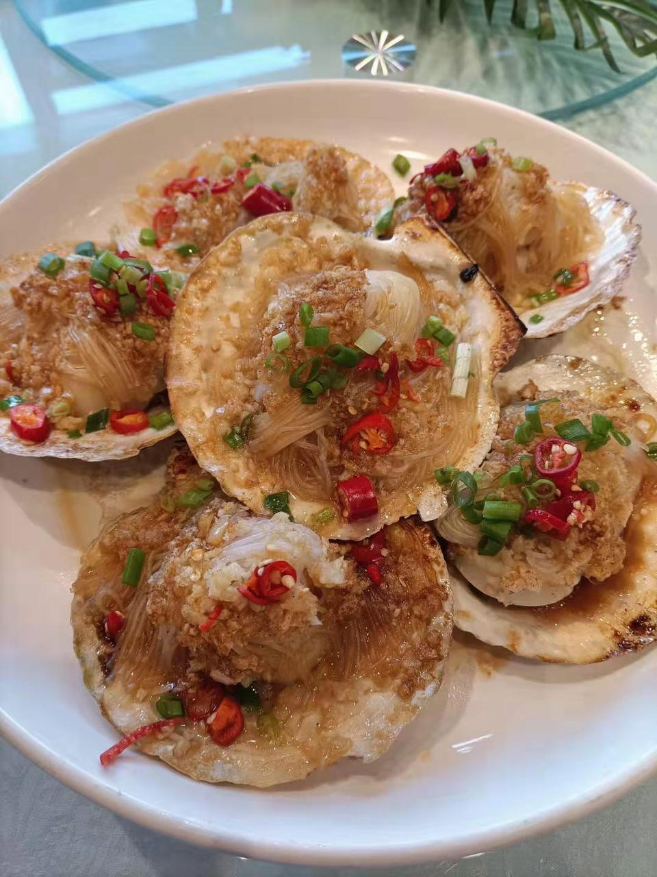 蒜蓉粉丝蒸扇贝粉丝入味有诀窍