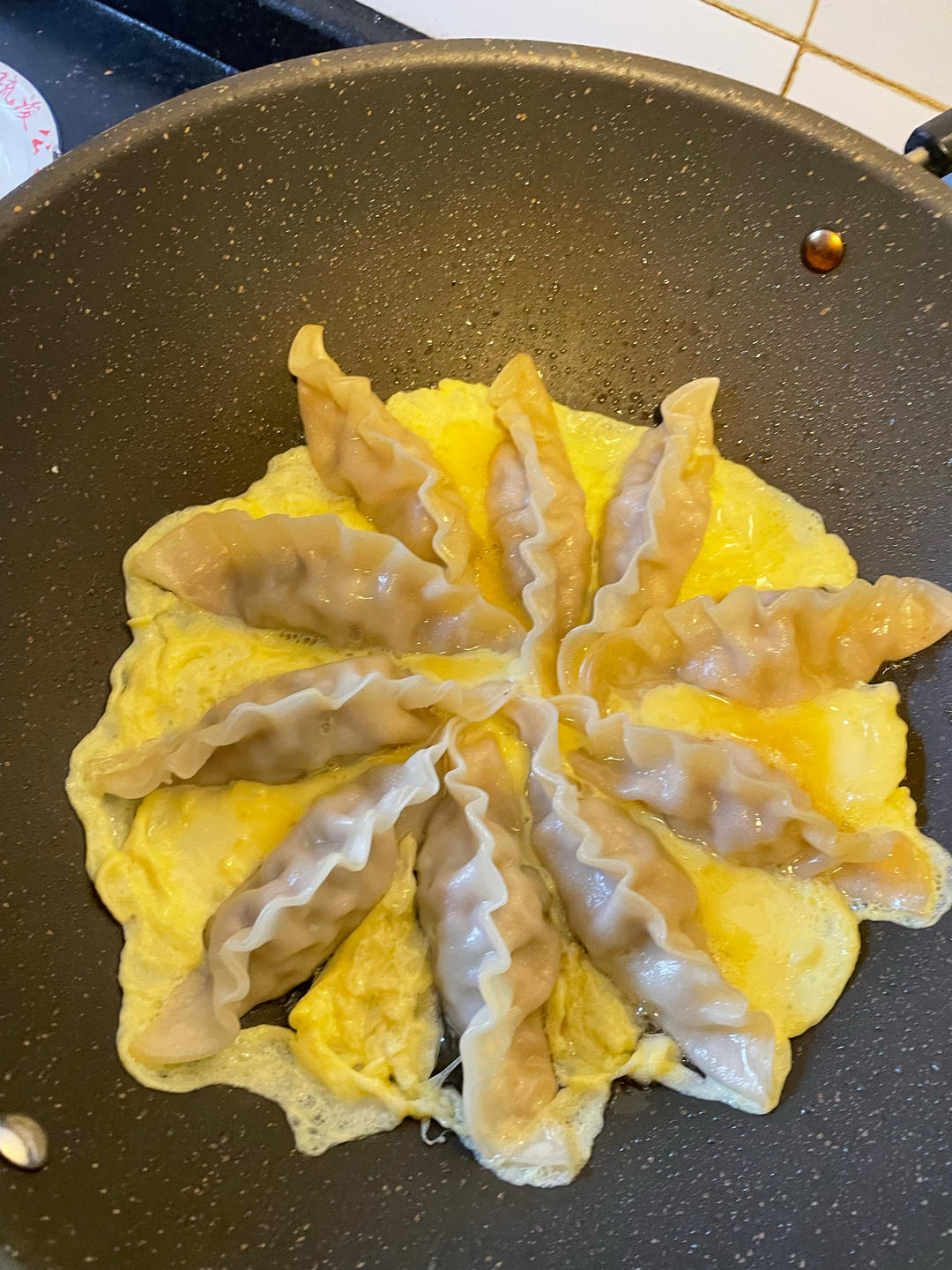 十分钟快手菜抱蛋煎饺（速冻饺子）