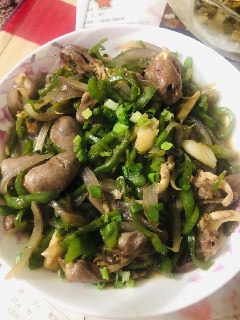 青椒洋葱炒鸡心3人