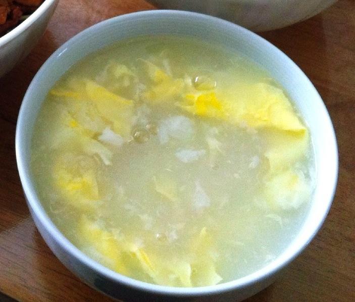 河南传统鸡蛋面汤的做法