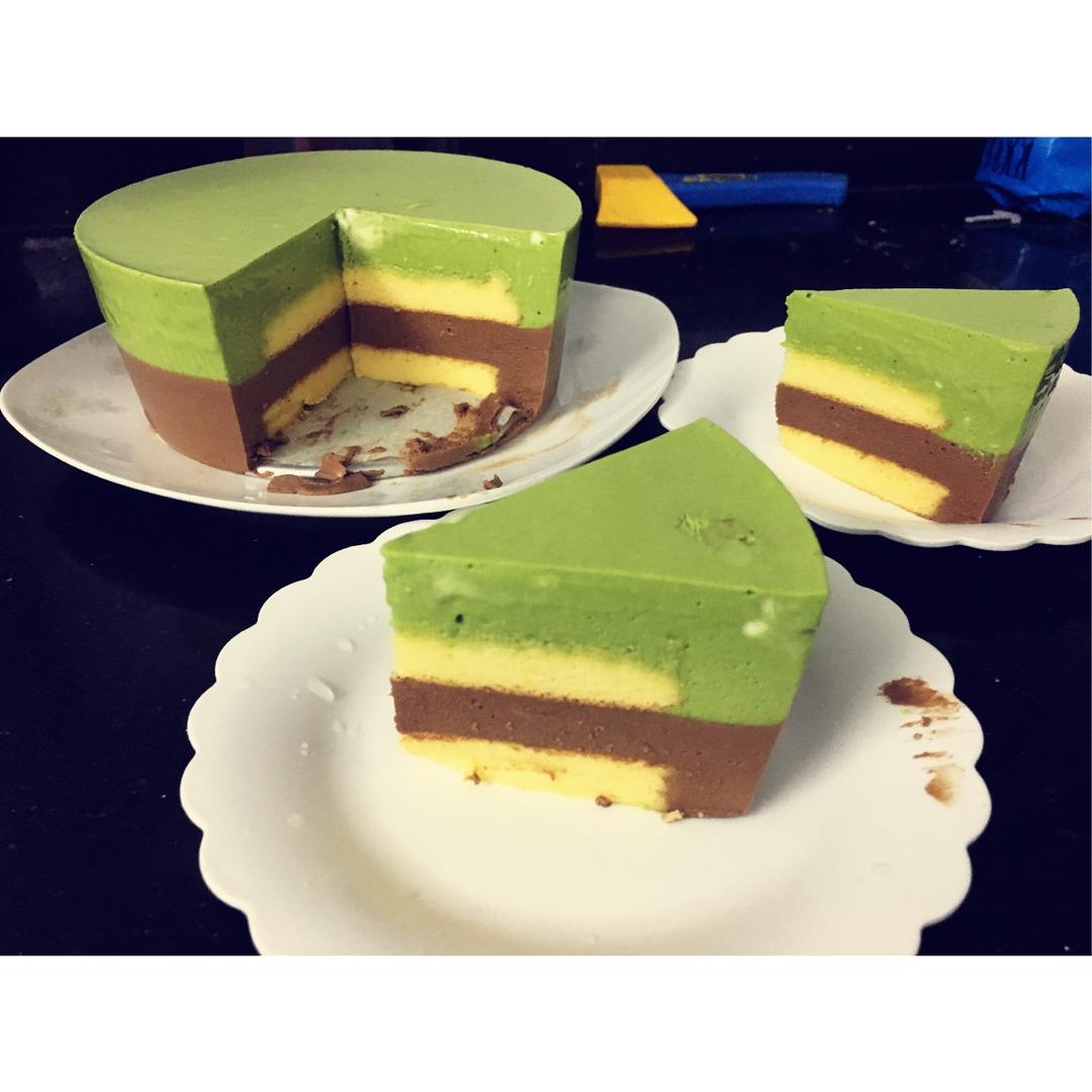 巧克力抹茶慕斯蛋糕