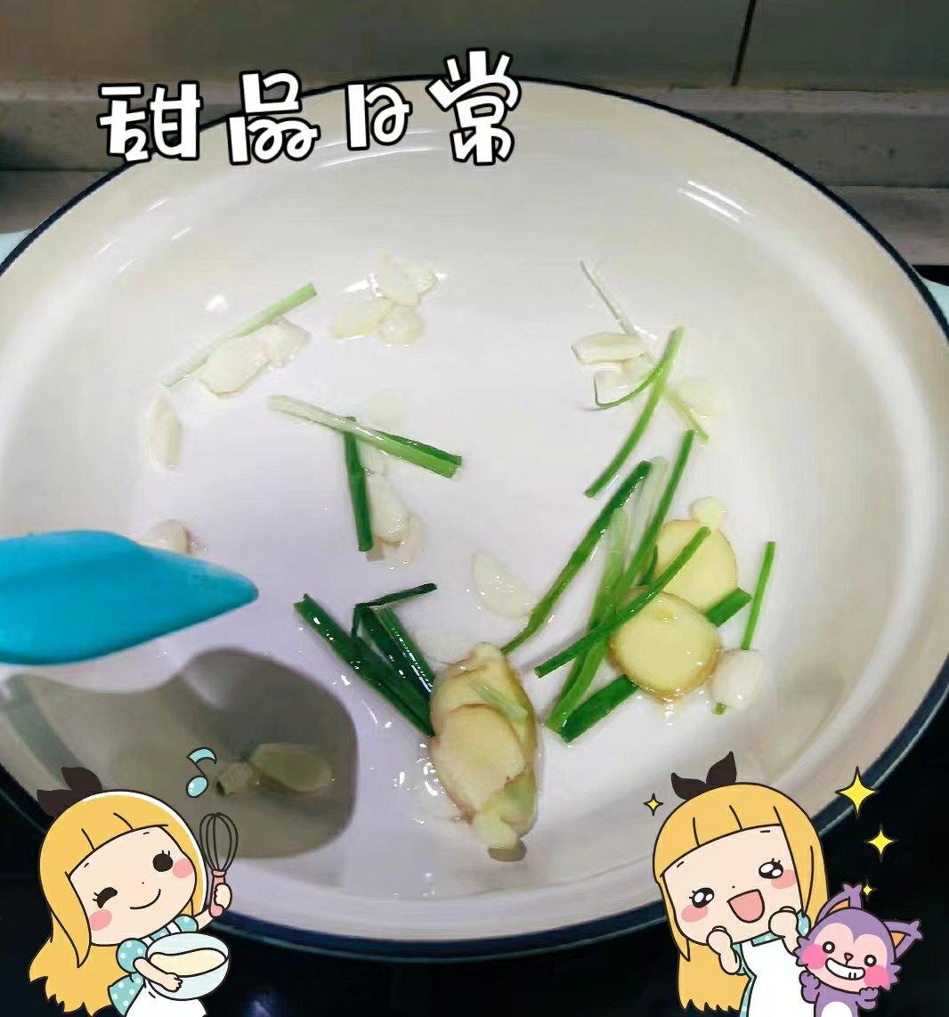 腊肠虾仁双拼烧麦【5-6月北鼎蒸炖锅食谱】