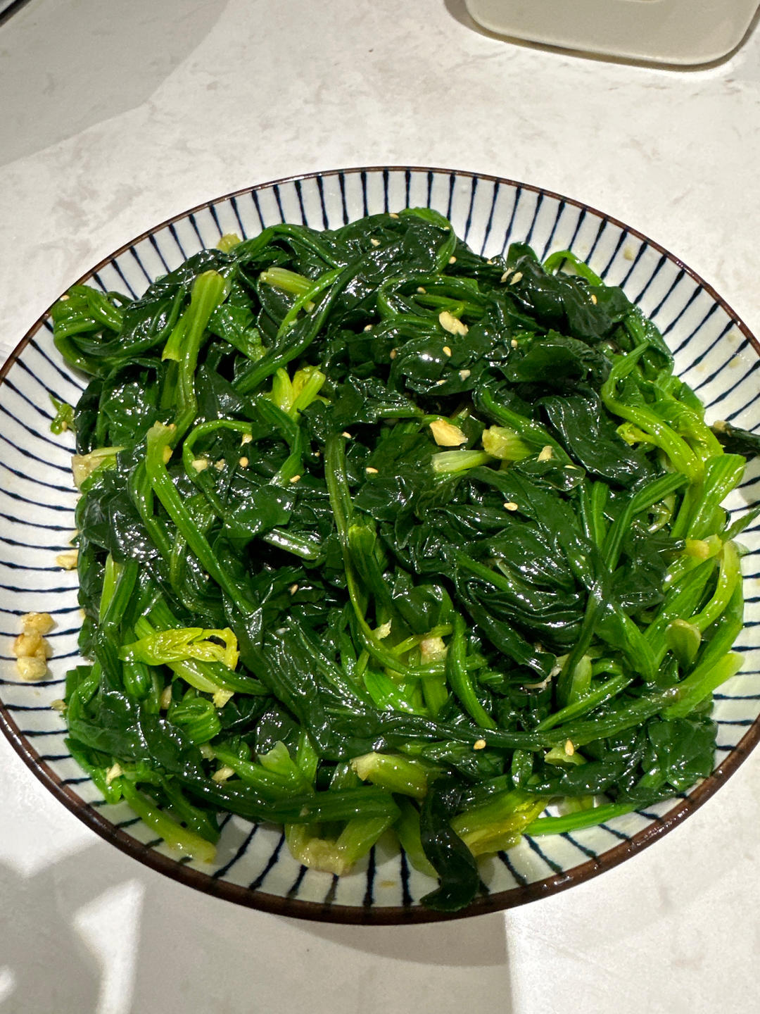 凉拌菠菜(家传秘方)