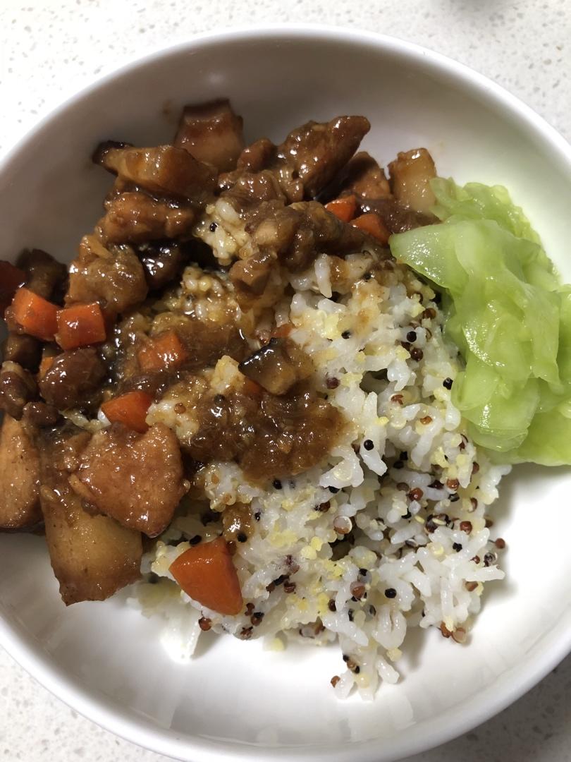 卤肉饭