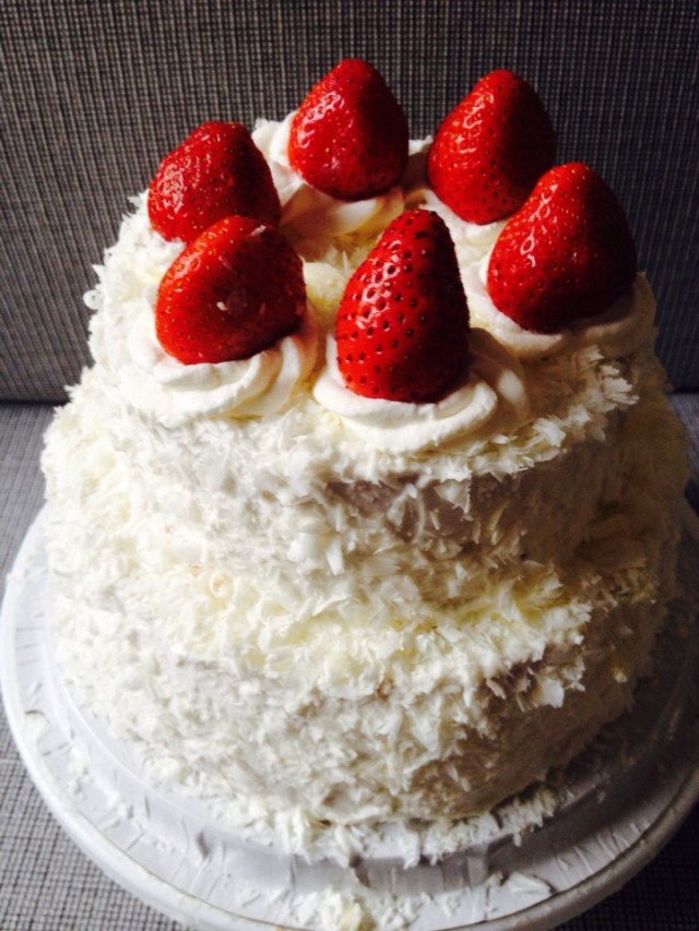 子戒做的草莓白森林蛋糕