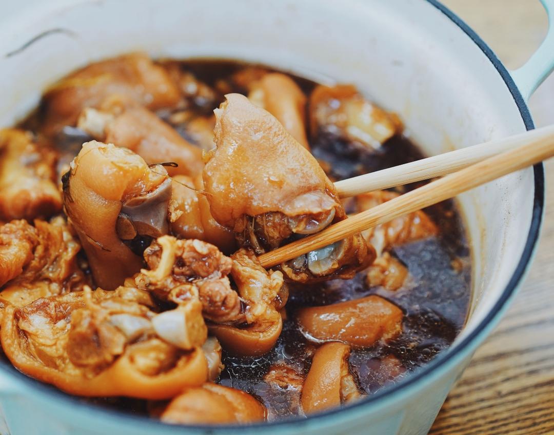 【北鼎珐琅铸铁锅食谱】吮指Q弹猪蹄的做法