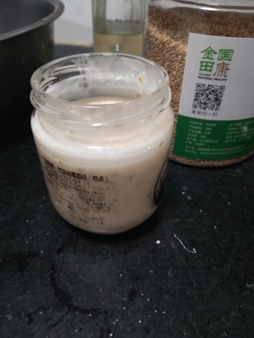 日式烘芝麻酱汁
