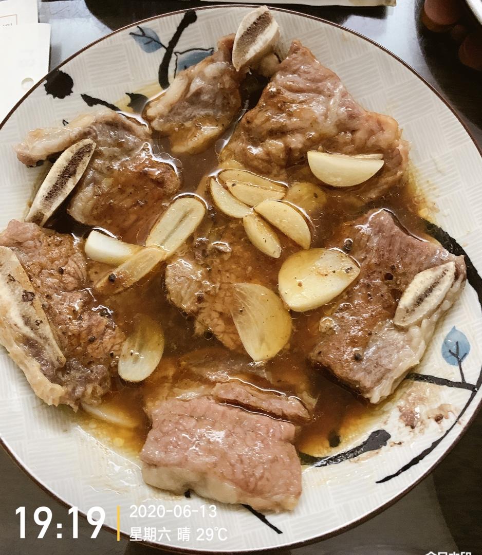 黑椒蒸牛仔骨（超简单）