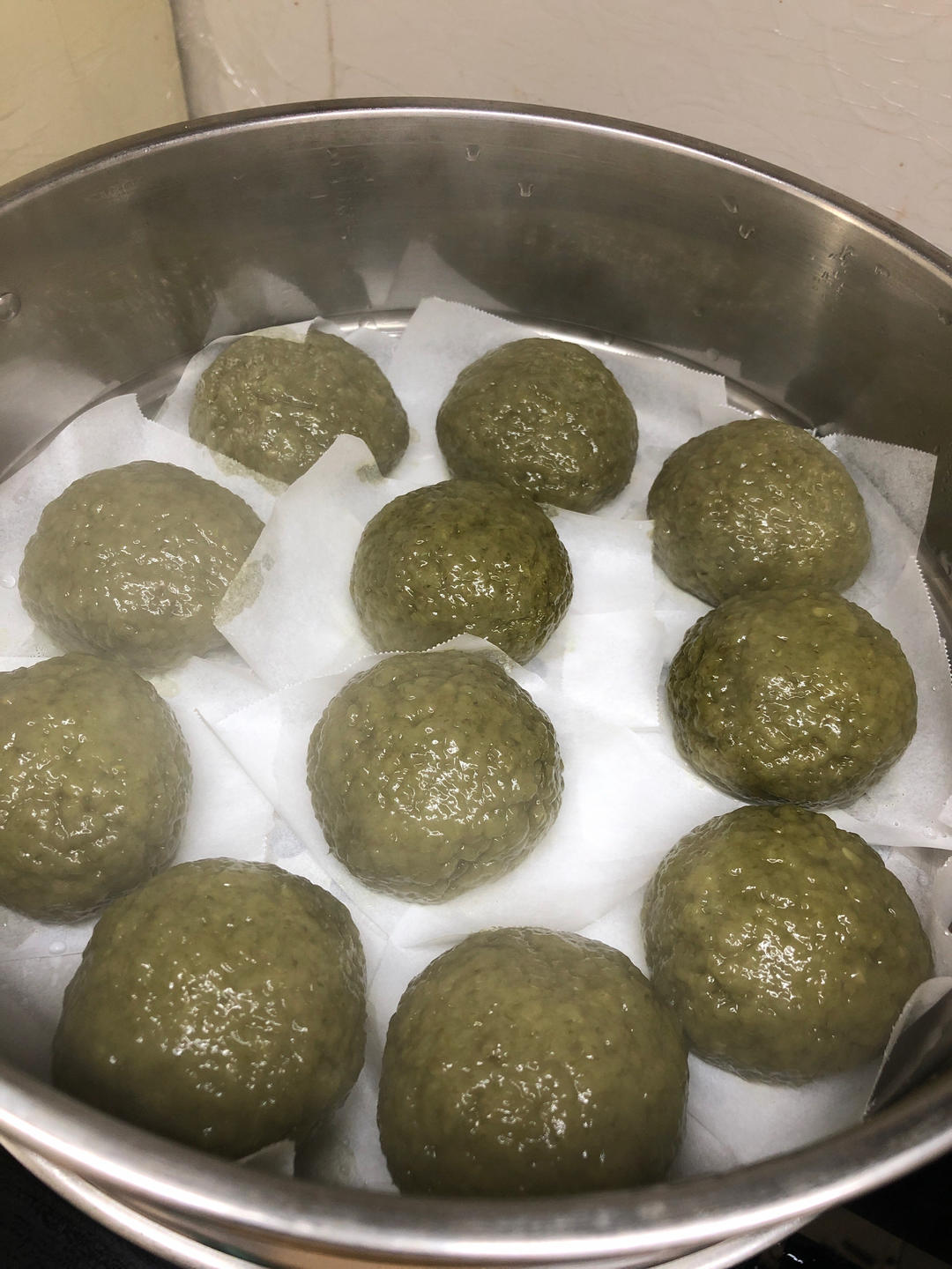 最爱这一抹绿—记一颗软糯不硬的青团