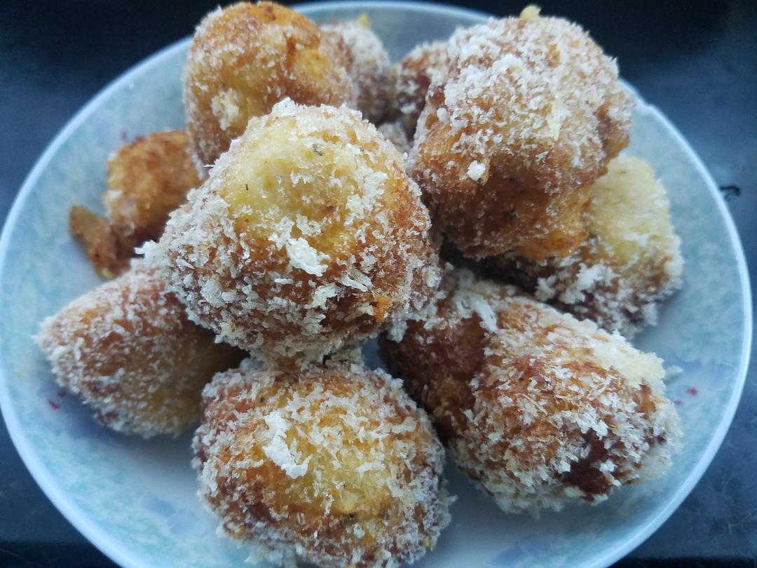 炸土豆丸子