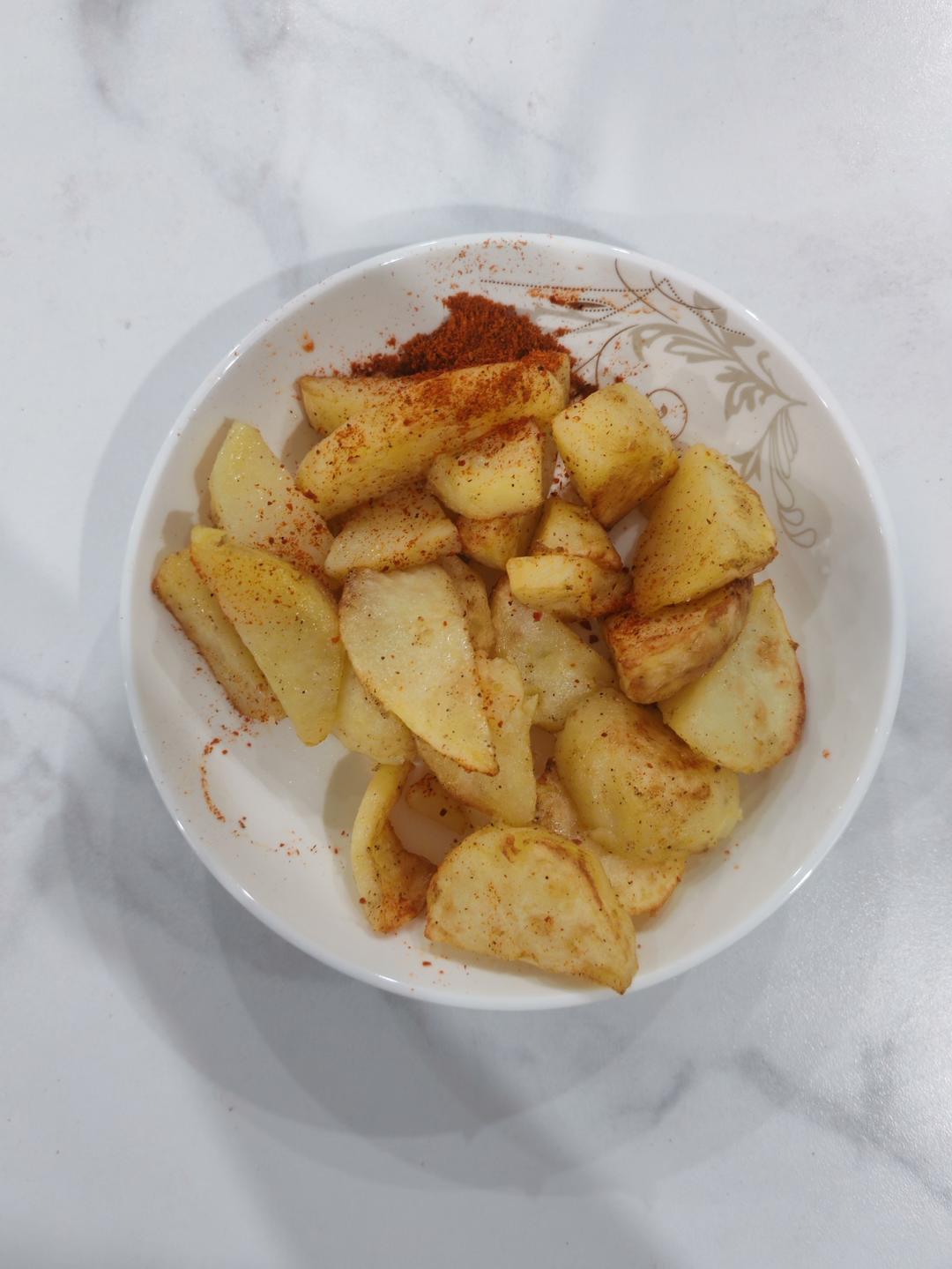 空气炸锅少油香酥椒盐土豆 秒光盘