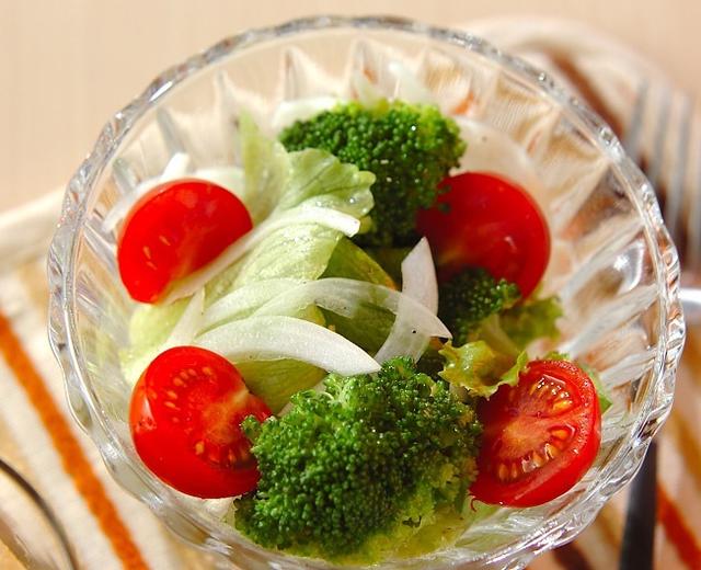 低卡蔬菜沙拉的做法
