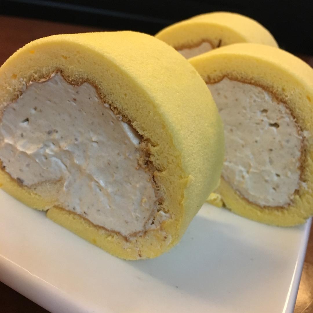 《Tinrry下午茶》教你做基础原味蛋糕卷