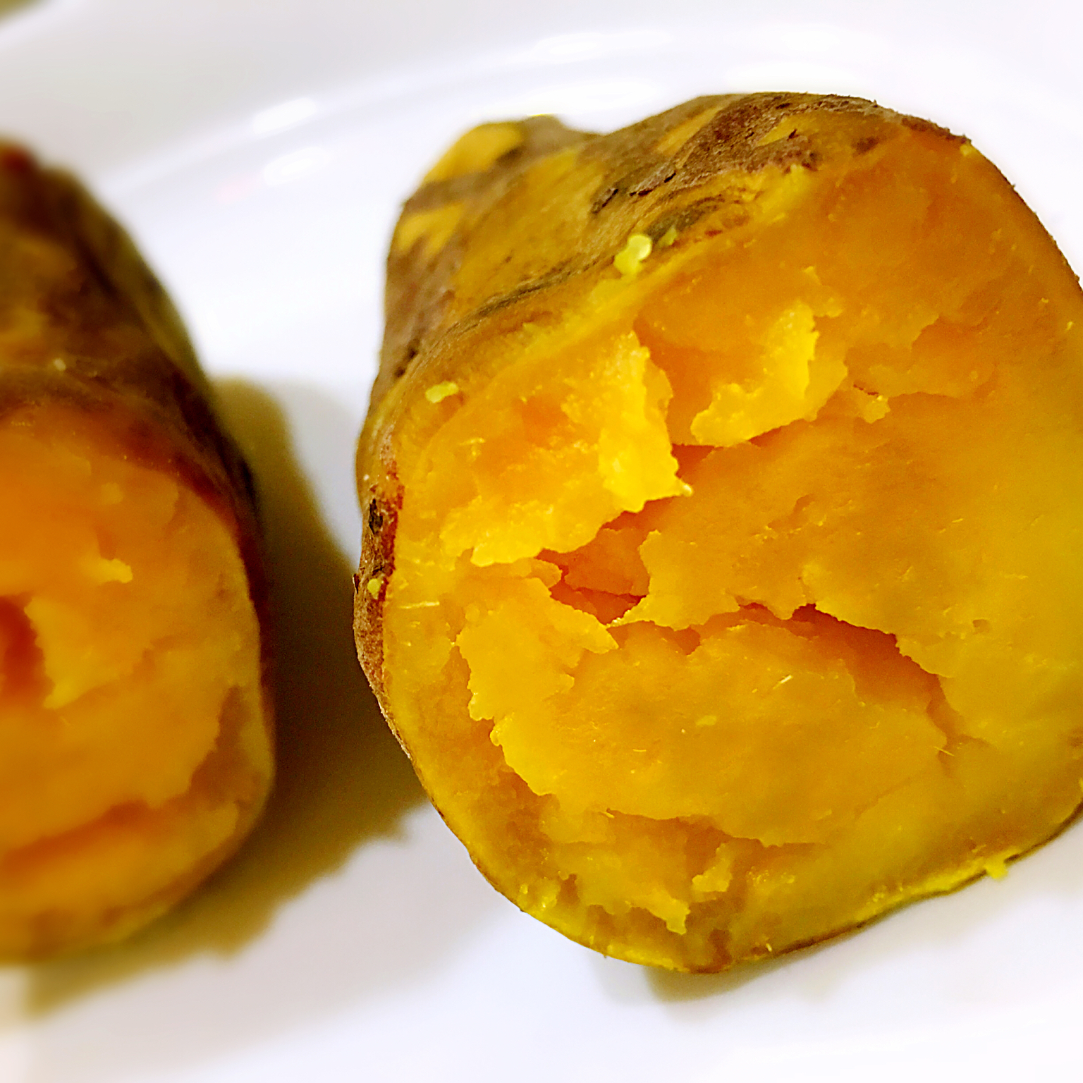 保鲜膜大法版微波炉烤红薯
