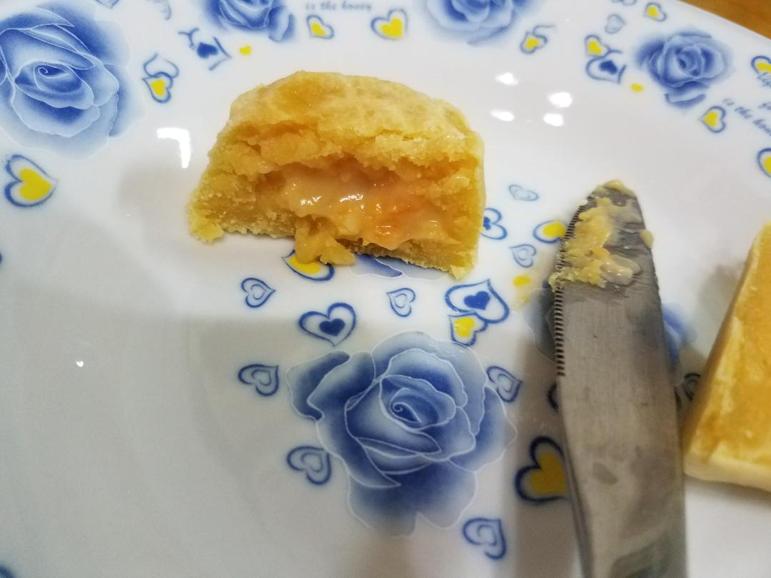 超详细图解版--流心奶黄月饼