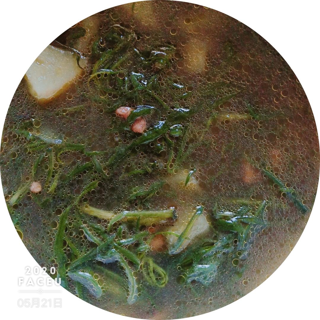 柳蒿芽汤-梅里斯库木勒节传统菜的做法