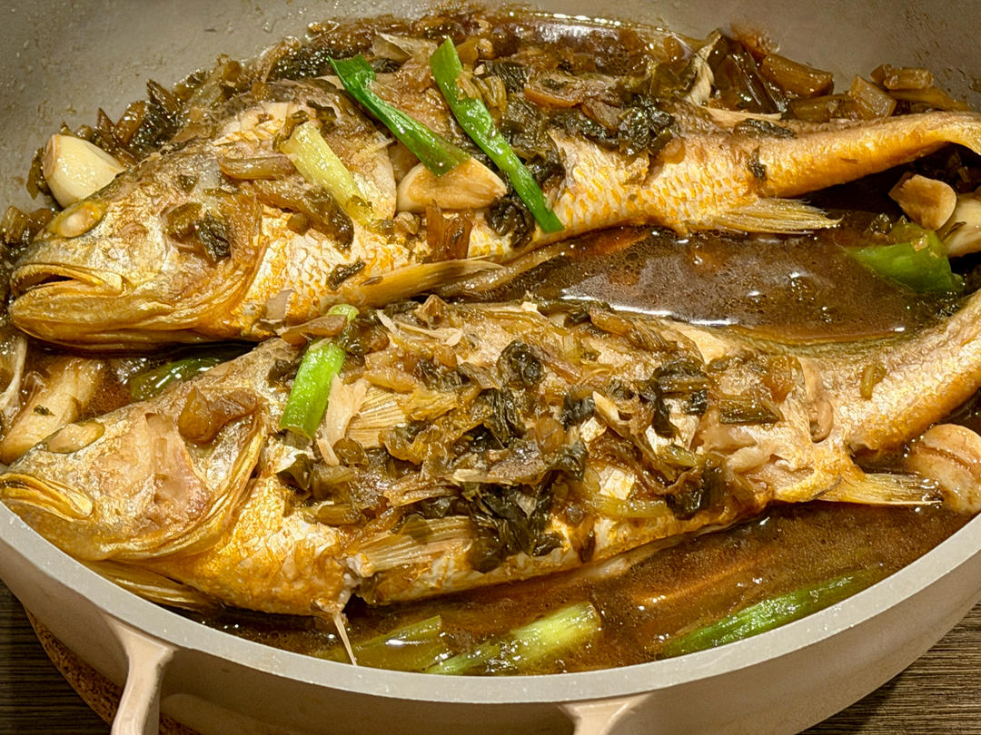 【免煎炸不破皮】家烧雪菜大黄花鱼