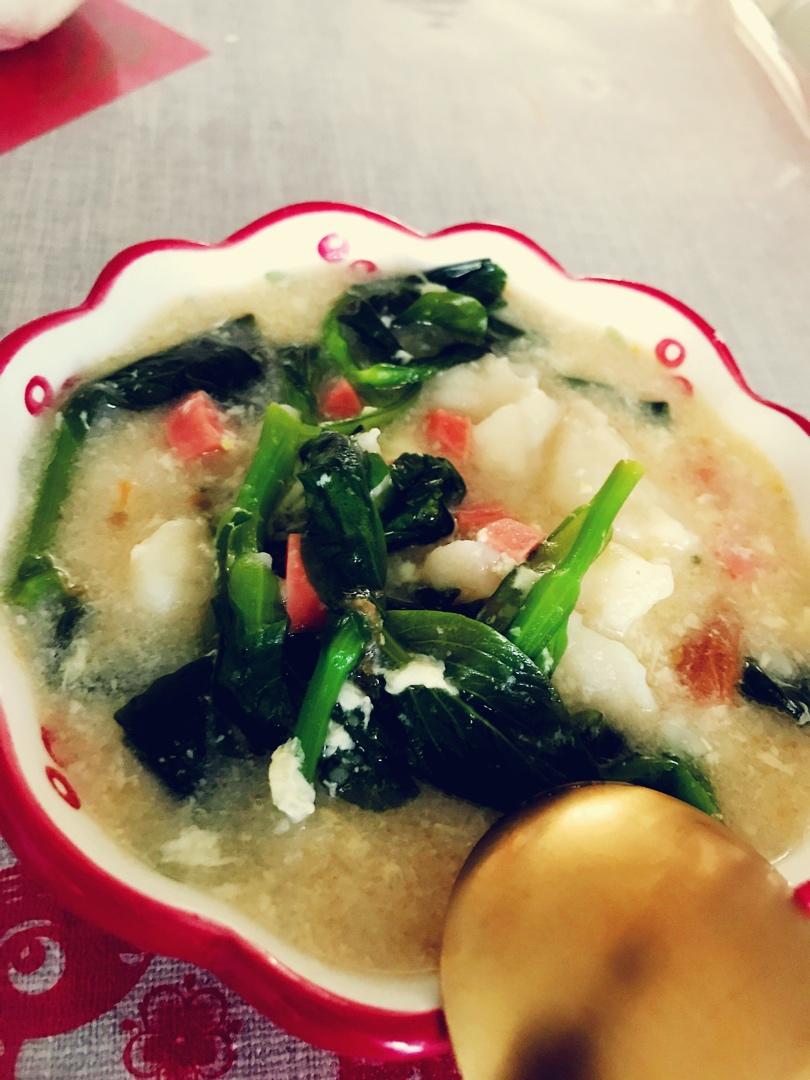 西红柿鸡蛋疙瘩汤