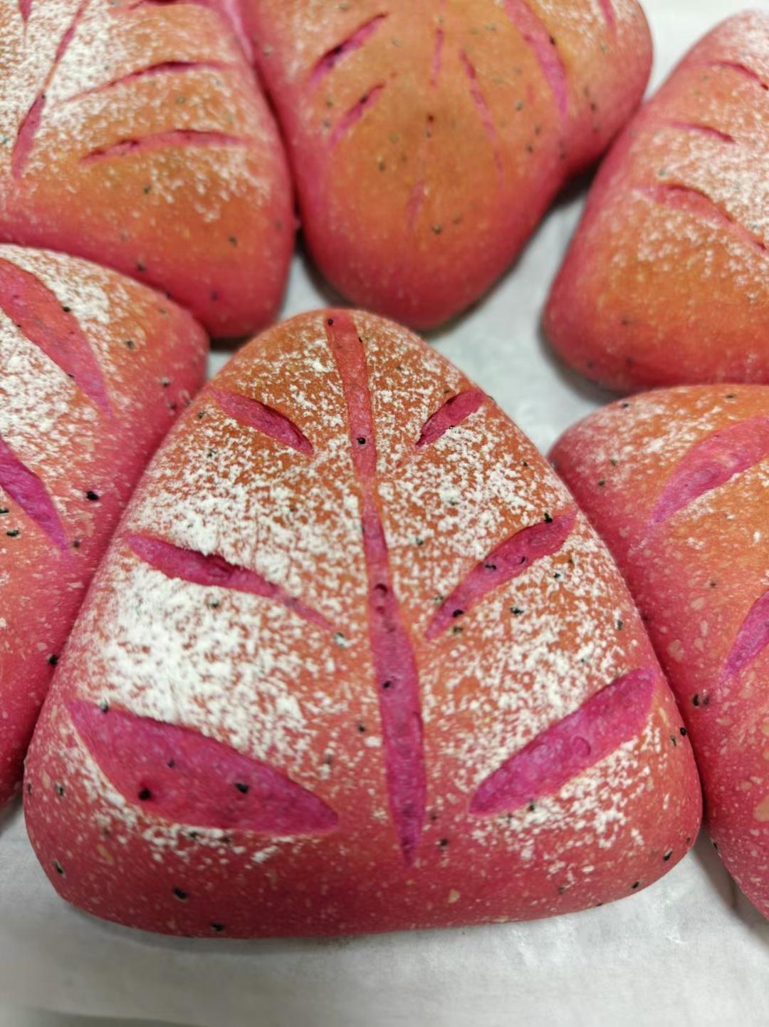 不加一滴水的火龙果软欧，不氧化不变色的秘诀你知道吗？