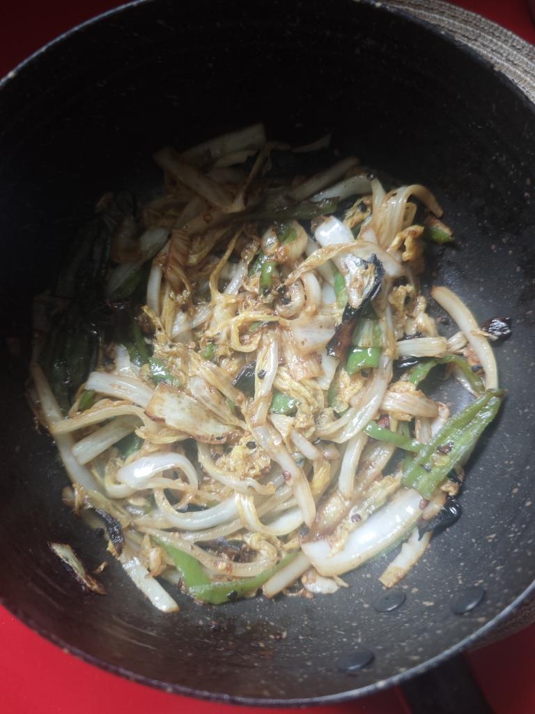 简单的青椒洋白菜丝