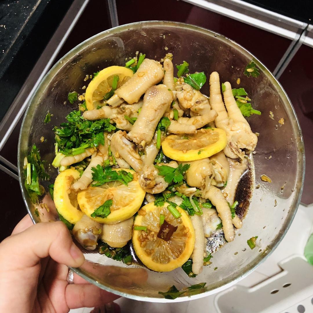 好吃到流泪的网红酸辣柠檬鸡爪