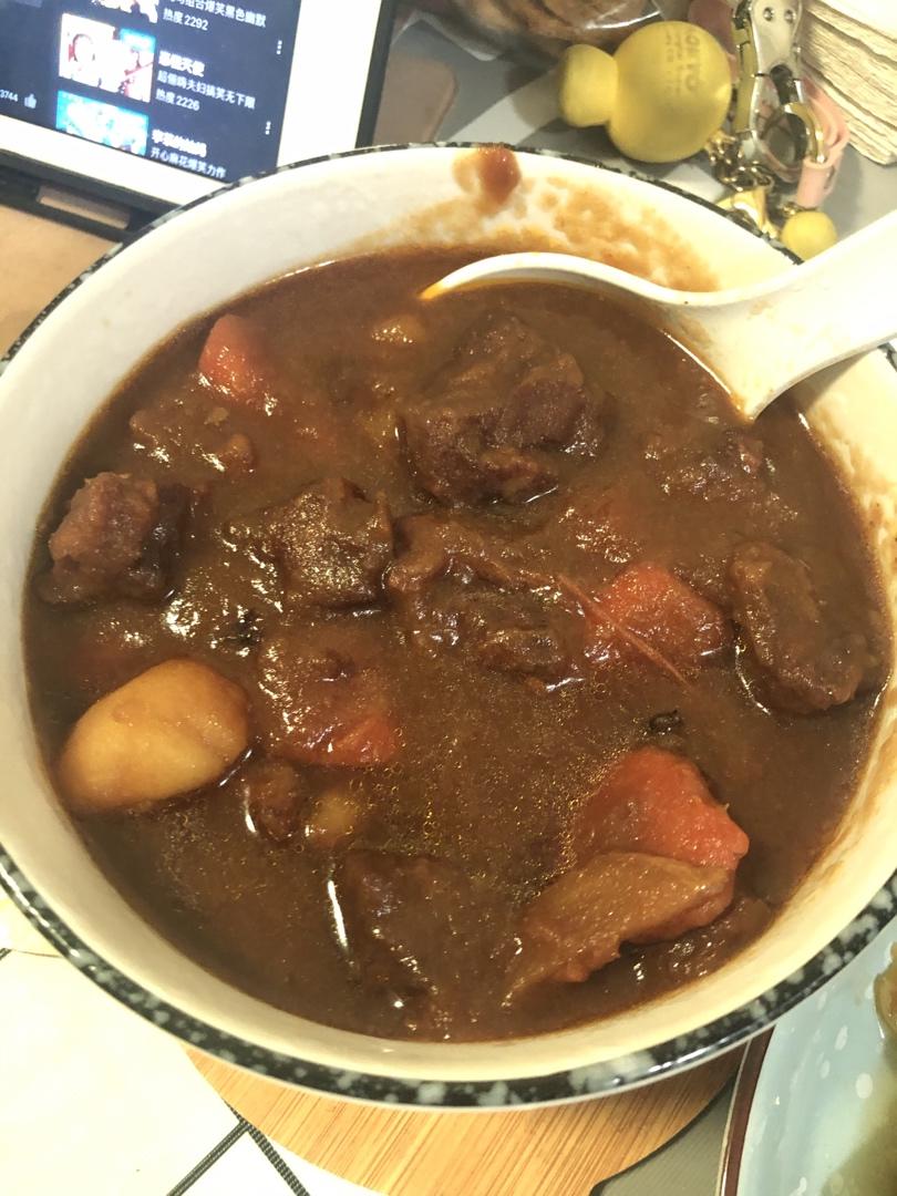 番茄土豆炖牛腩