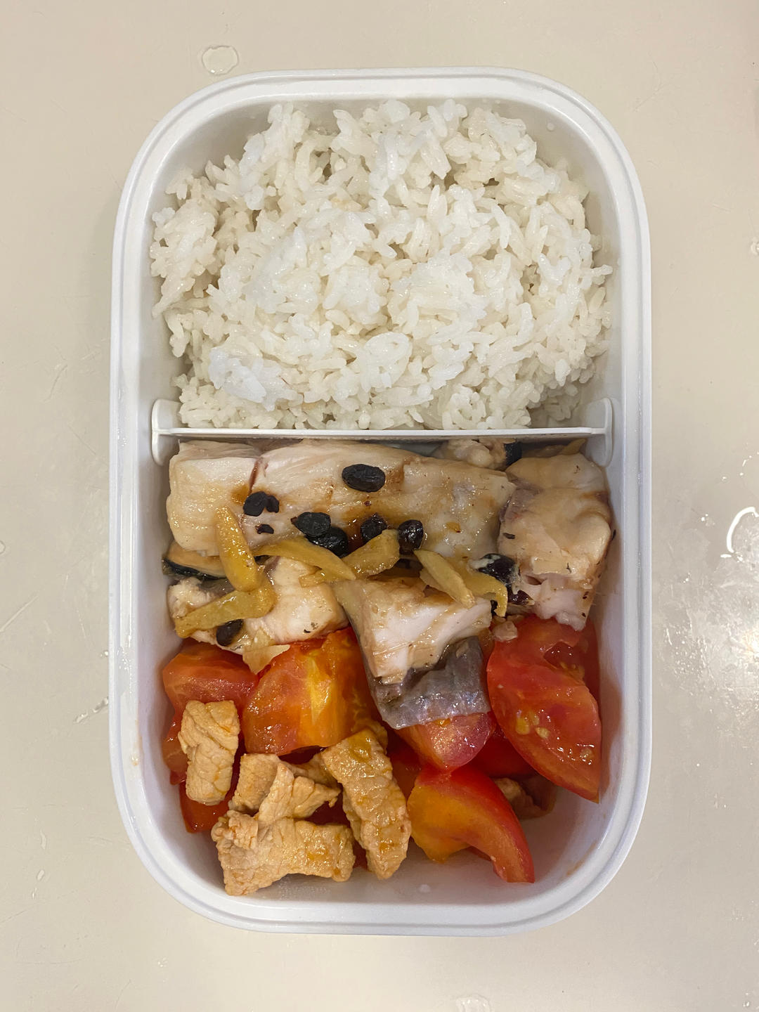 清蒸草鱼（超级美味，宝宝吃了还想吃）