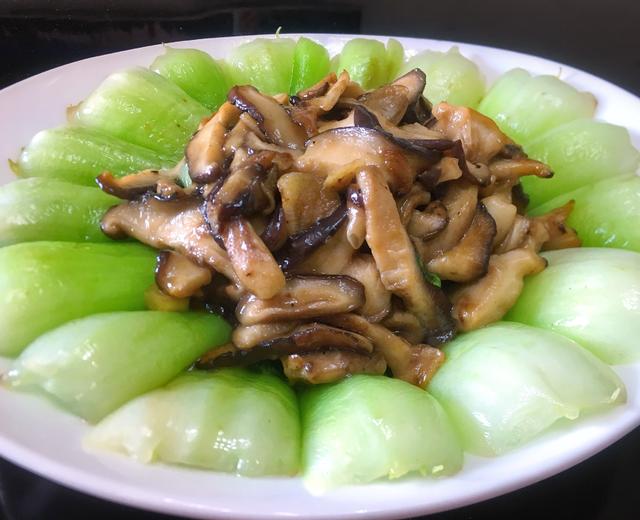 🌸香菇炒油菜🌸怎么炒都好吃😏❗️❗️的做法