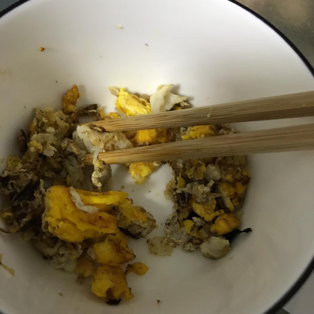 赛螃蟹/蟹黄蛋 (鸭蛋消耗好办法)