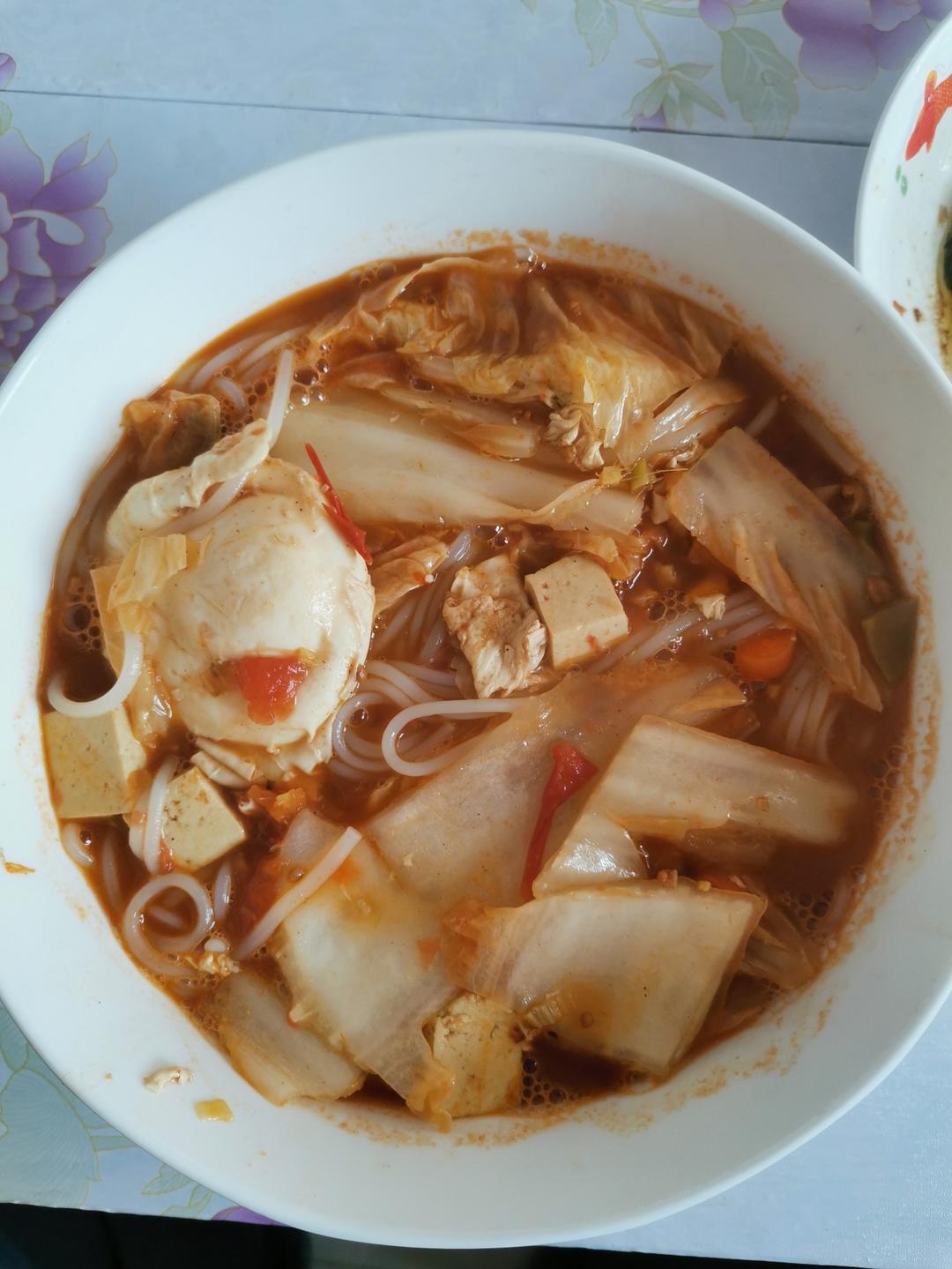 浓汤番茄米线（咖喱）