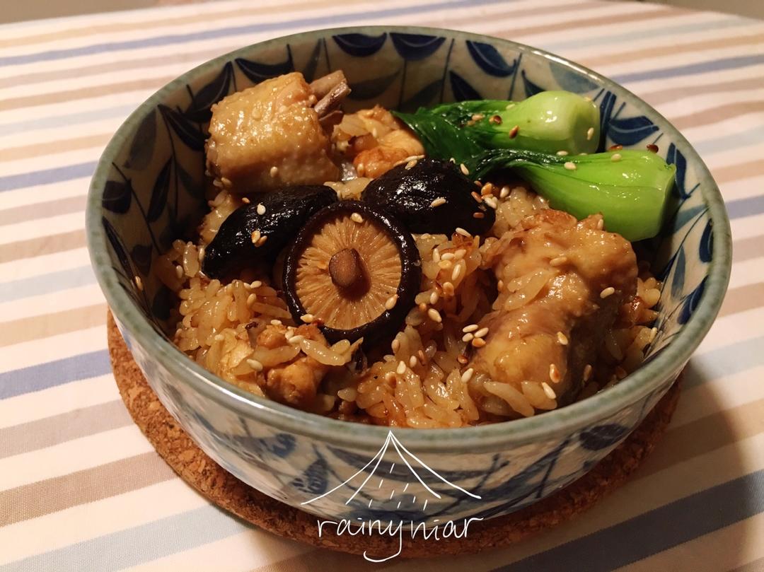 原汁香菇鸡糙米饭（一锅出）