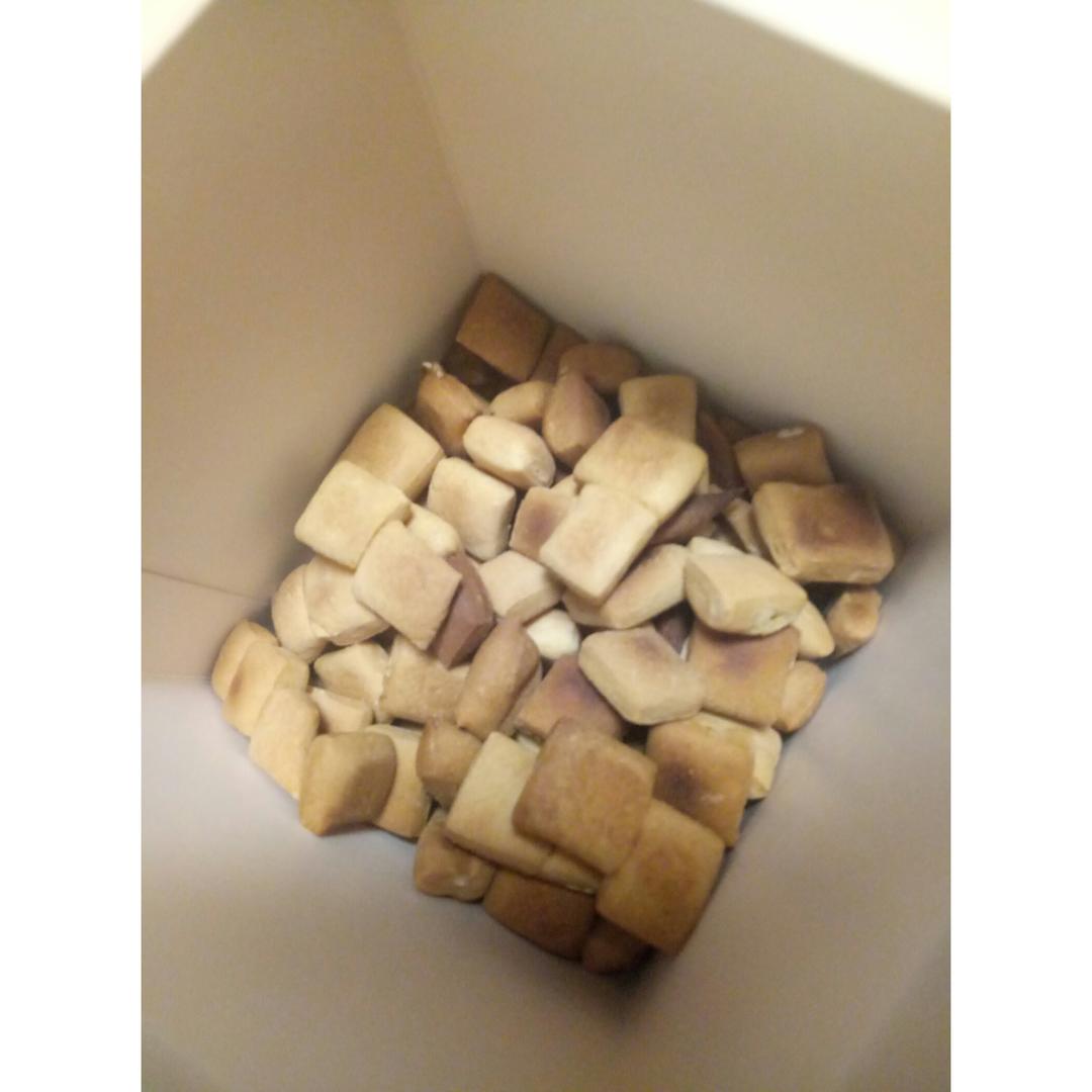 牛奶方块小饼干