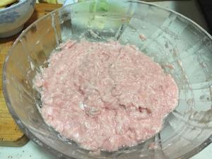 老丁的私房菜-酥脆肉丸子的做法 步骤4